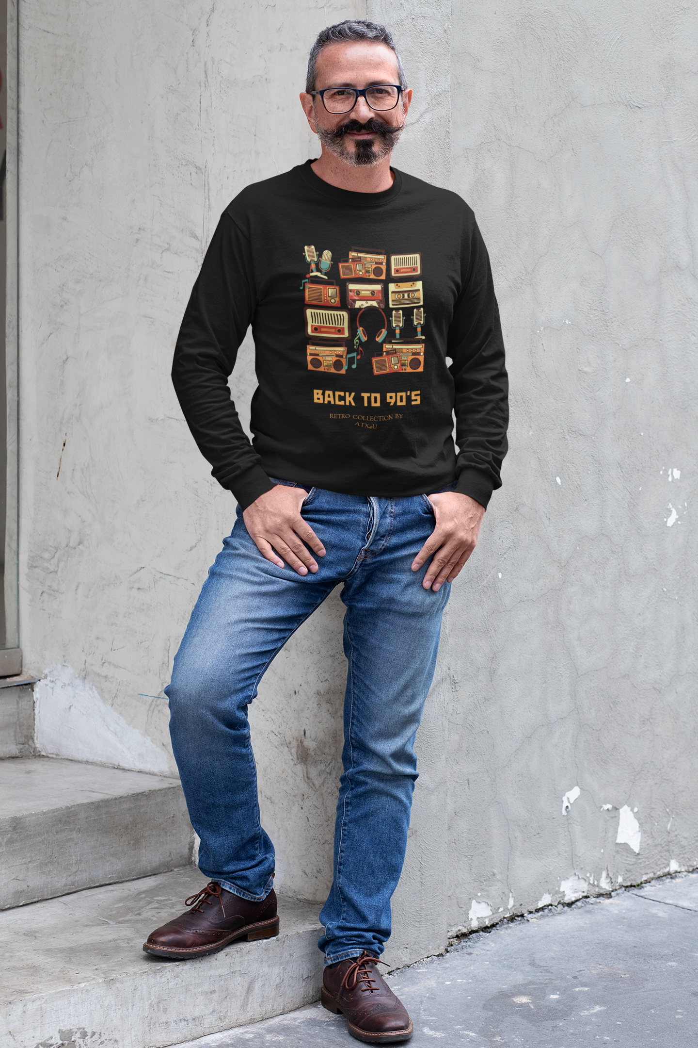 Sweat shirts